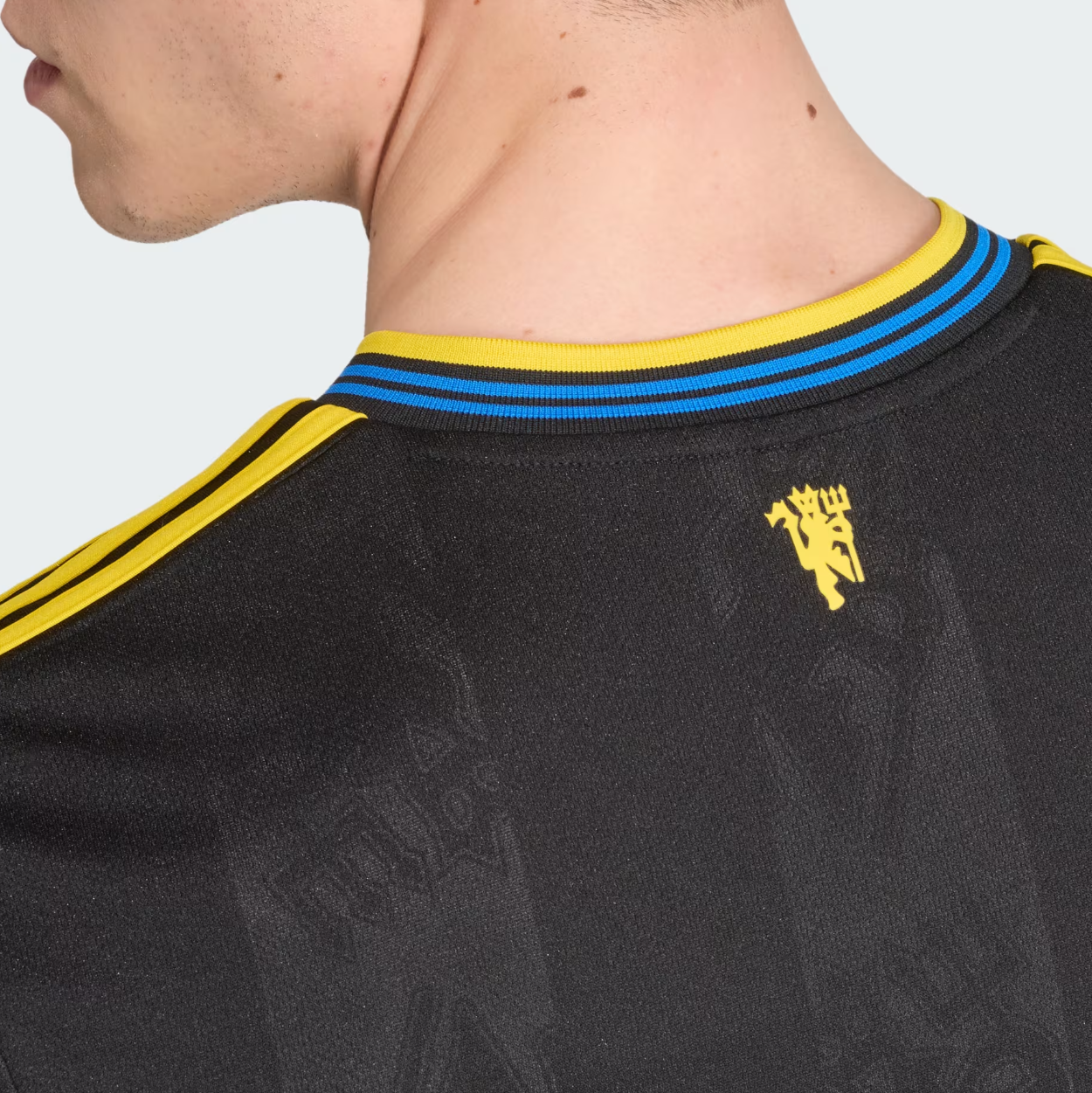 Manchester United 25/26 Third Black Jersey